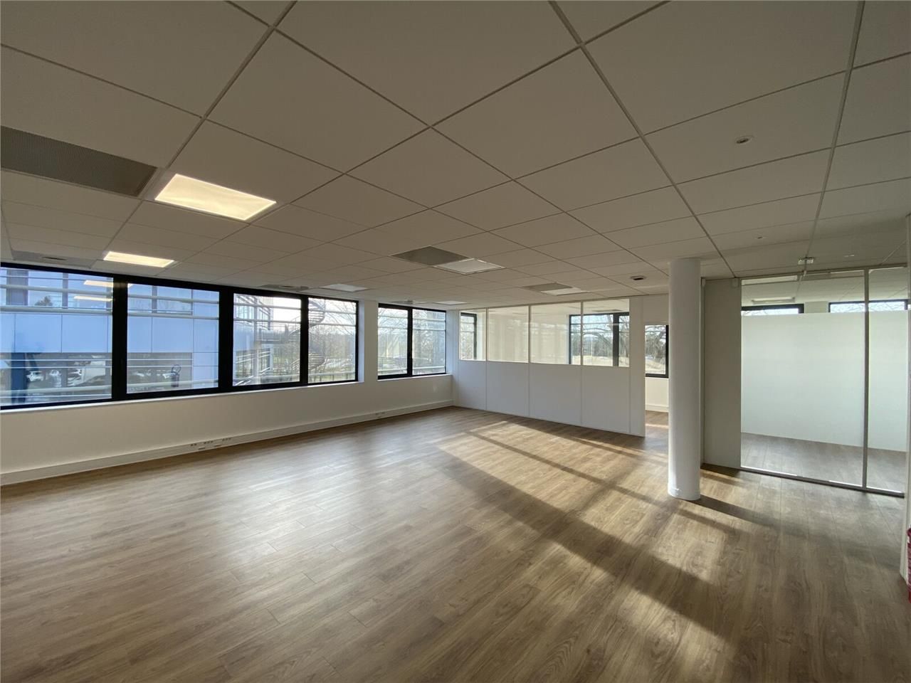 Bureaux de 390 m² divisibles à partir de 128 m² à