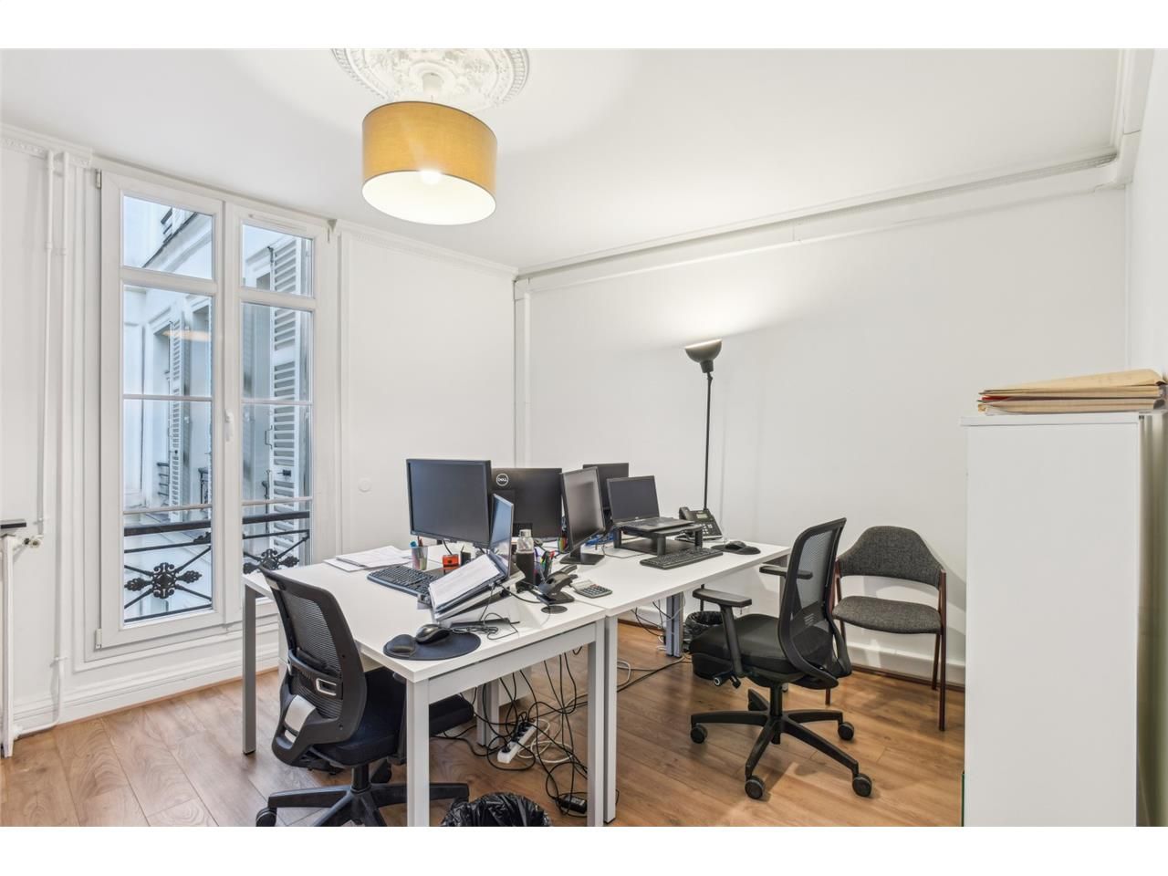 Savills vous propose à la location des bureaux de