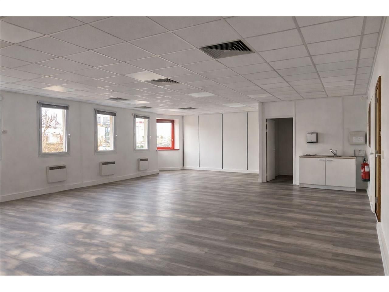 Savills vous propose à la location des bureaux da