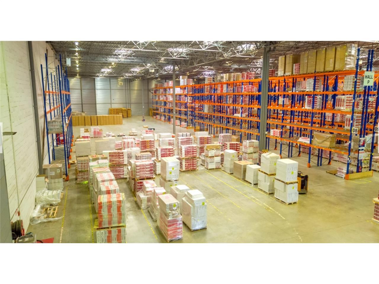 SAVILLS FRANCE vous propose, à louer, un entrepôt