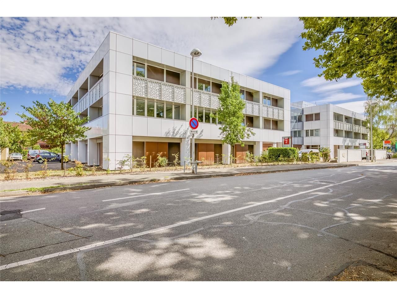 Savills vous présente une surface de bureaux de 1