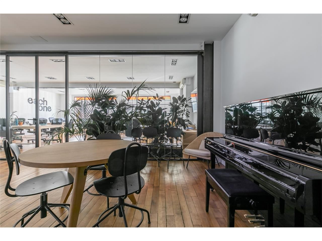 Location d'un espace de travail privatif équipé, 