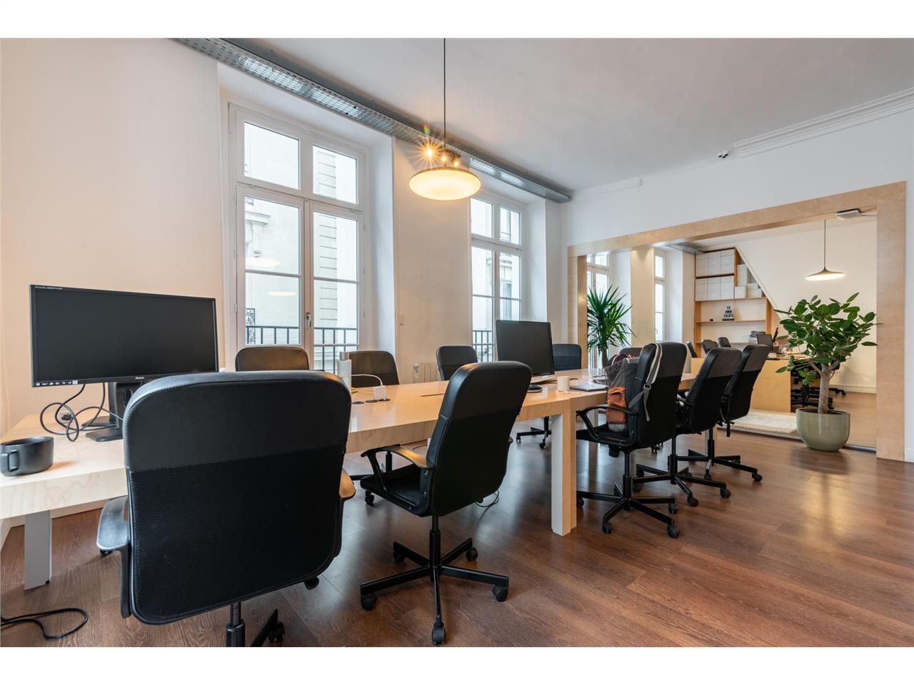 Location d'un espace de travail privatif équipé e