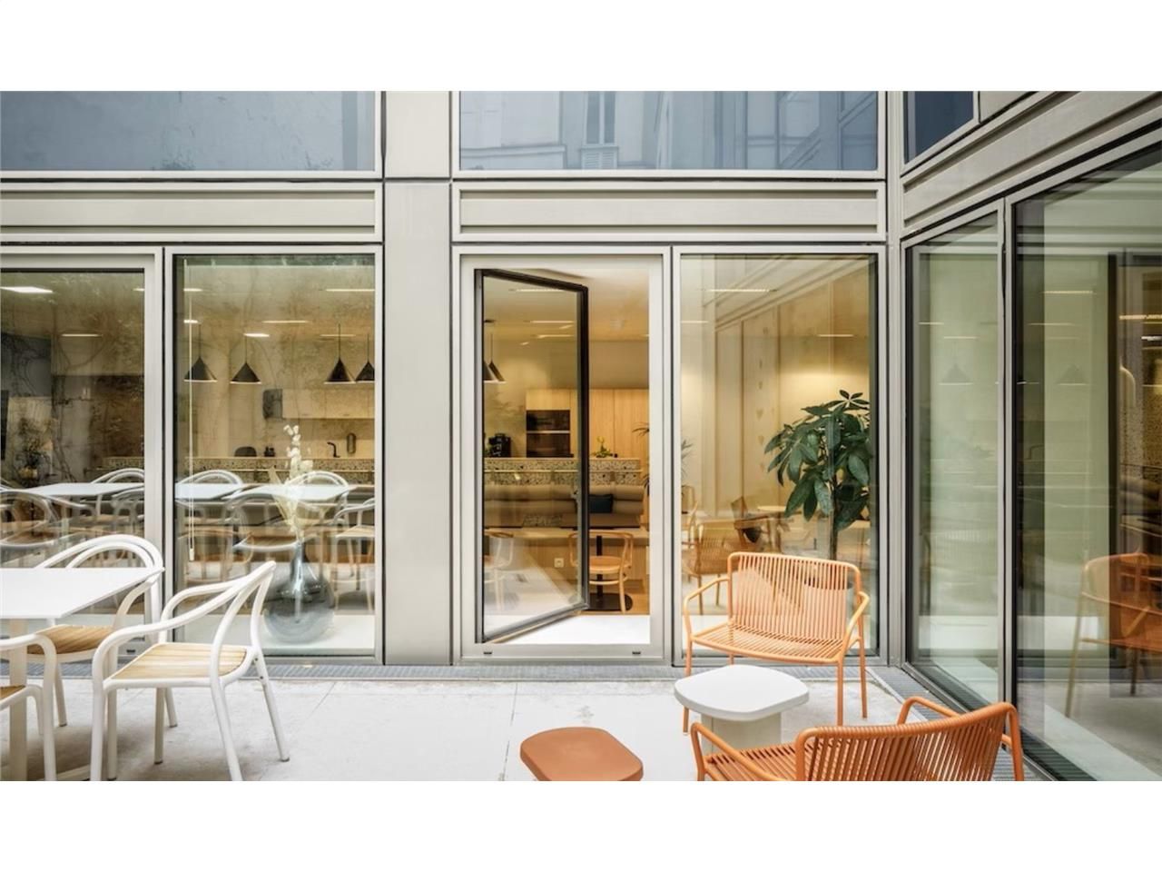 Location d'un espace de travail privatif équipé s