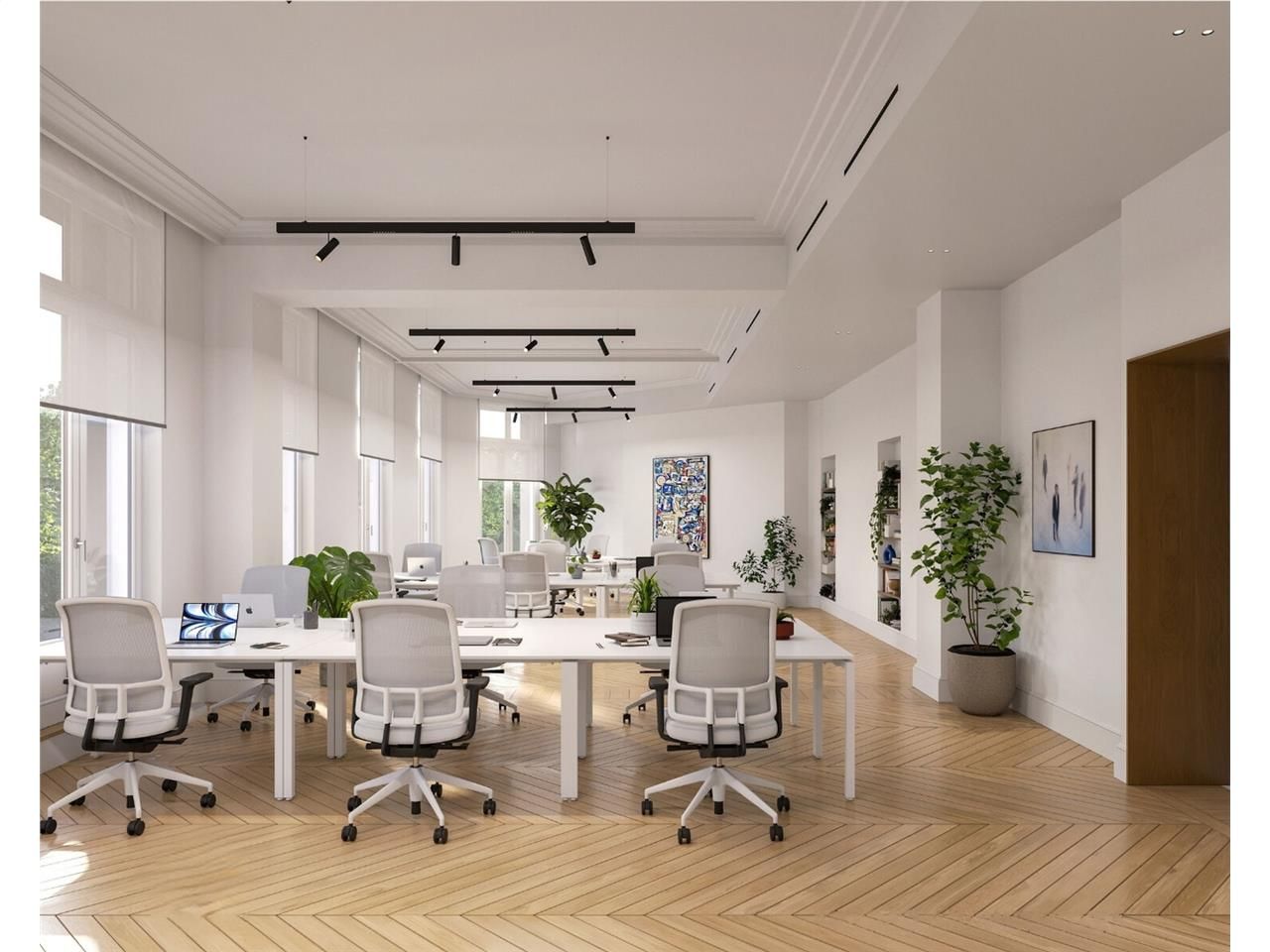 Savills vous propose un plateau de bureaux de 619