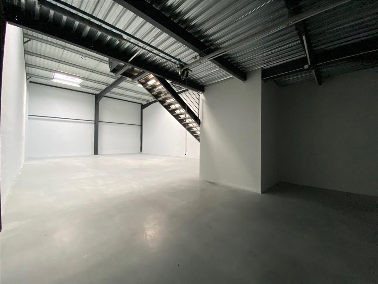 Savills Lyon vous propose à la vente une cellule