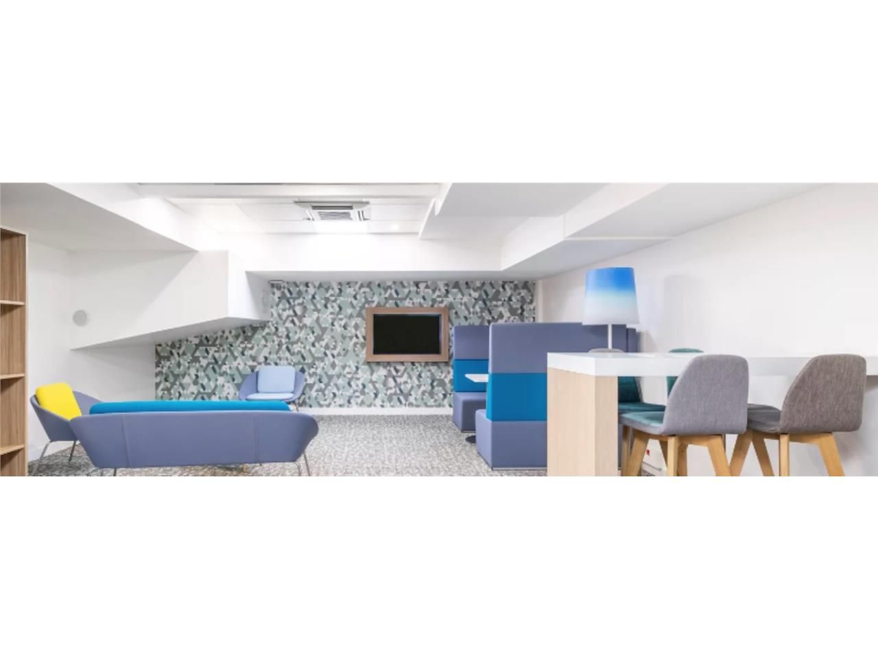 Location d'un espace de travail privatif équipé, 