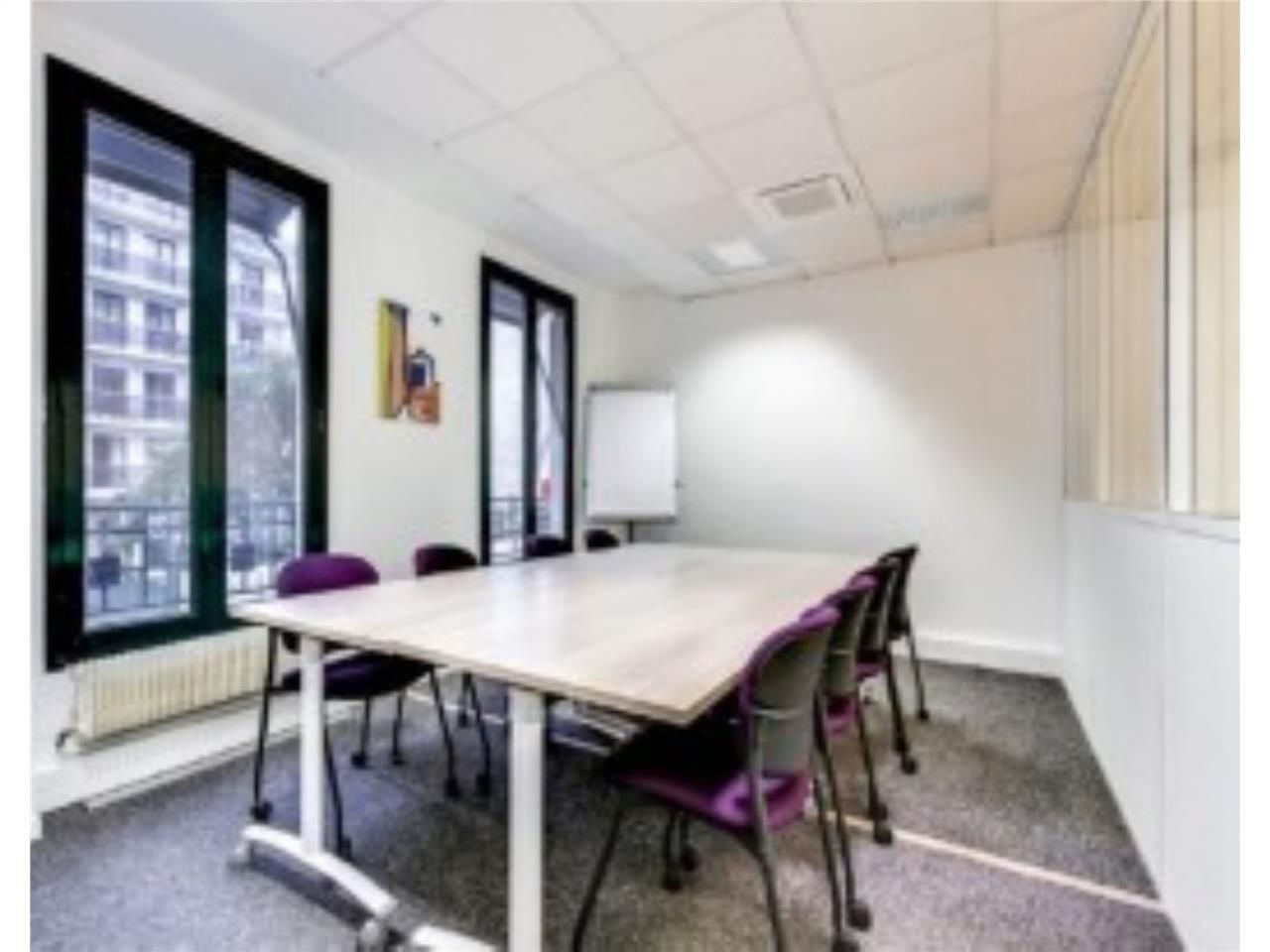 A quelques pas de la porte de Versailles, l'espac