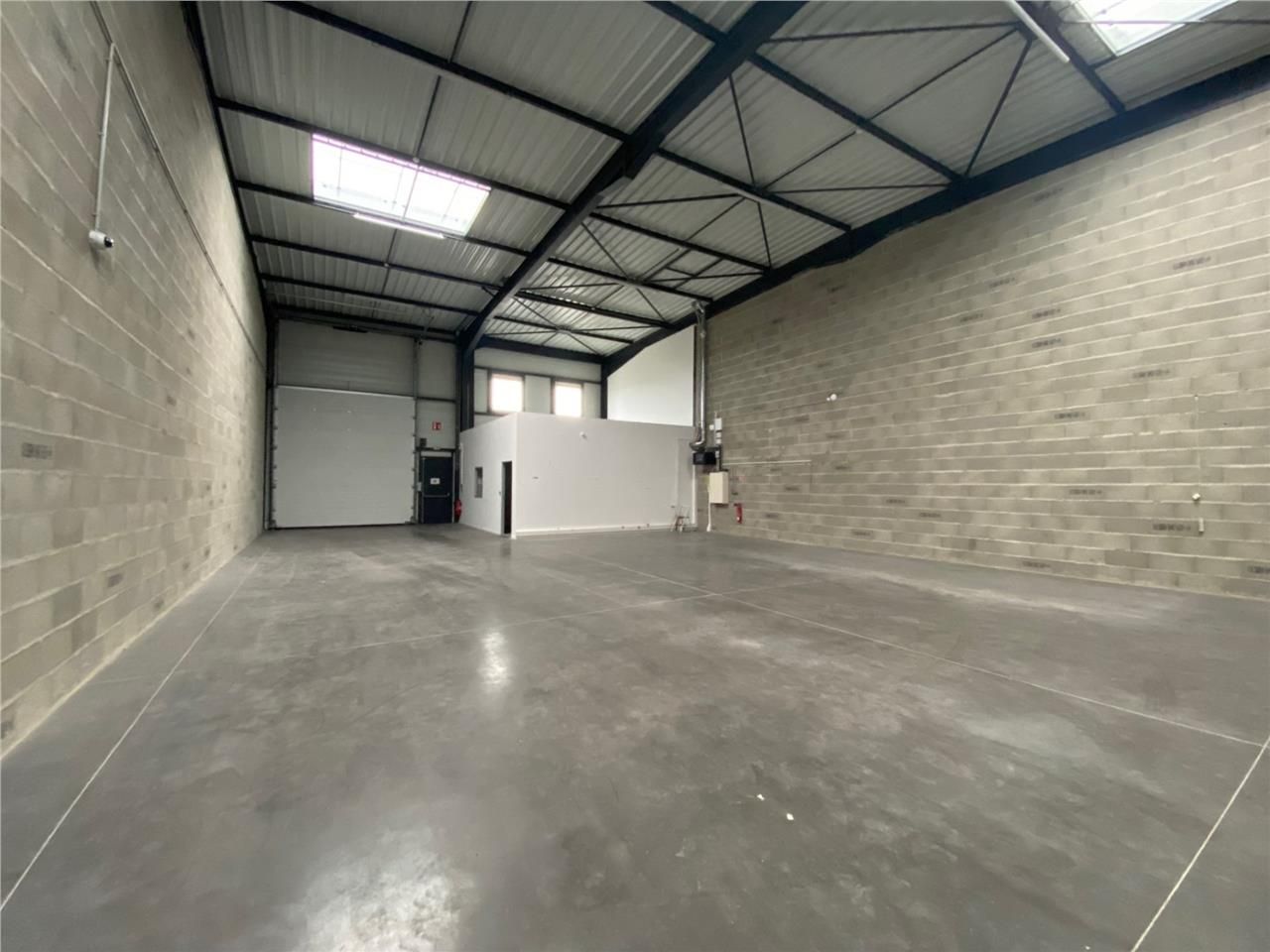 Savills Lyon vous propose à la vente une cellule 