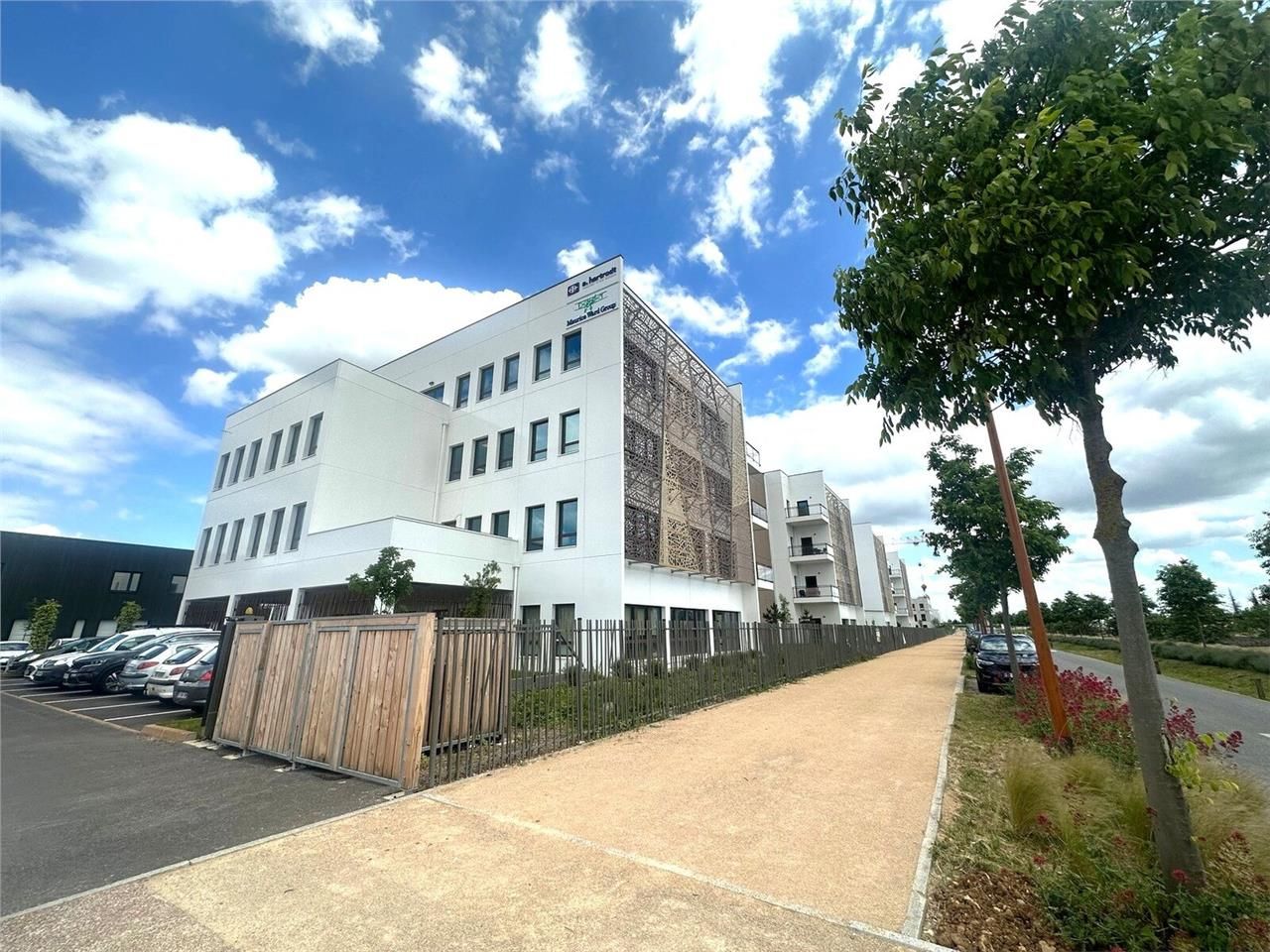 Savills vous propose à la vente des bureaux neufs