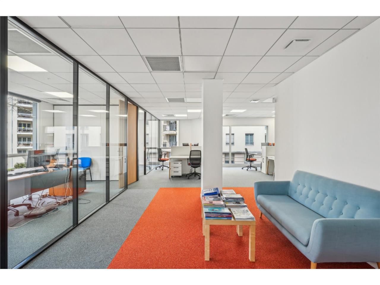 Savills propose à la location un plateau de burea