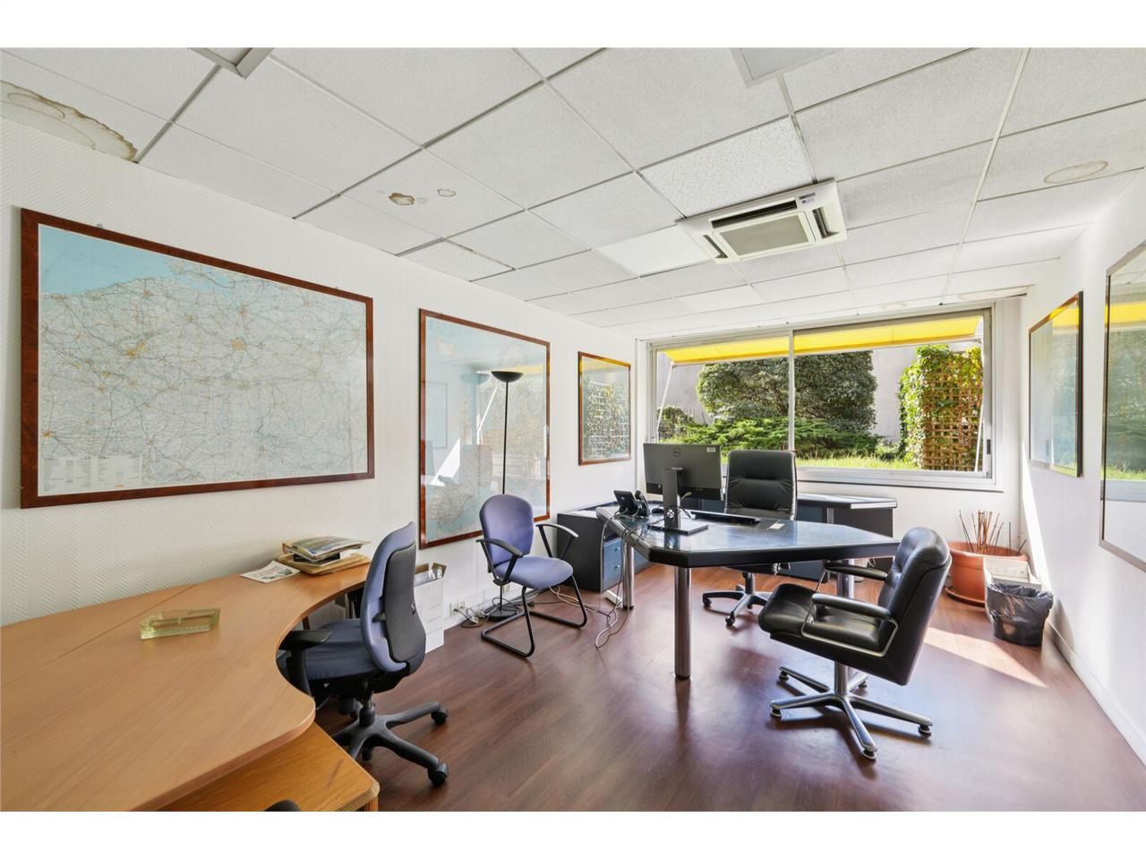 Savills propose à la vente des bureaux d'une supe