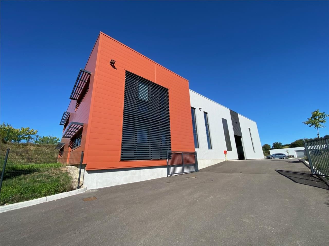 Savills Lyon vous propose une cellule d'activité