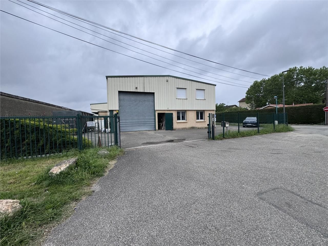 Savills Lyon vous propose à la vente un bâtiment 