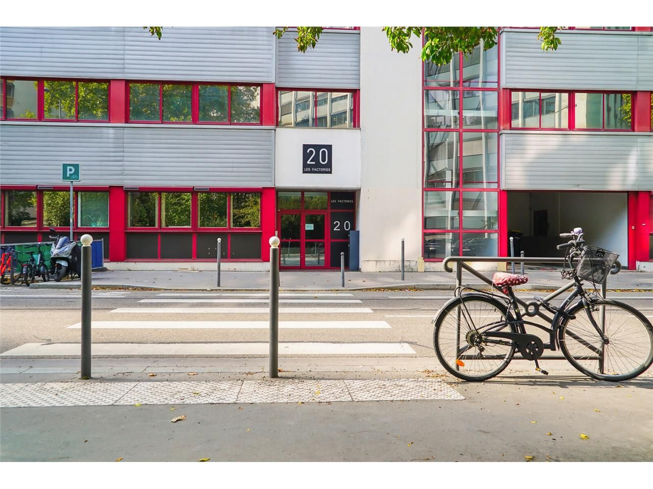 Savills Lyon vous propose 599 m² de bureaux à lou