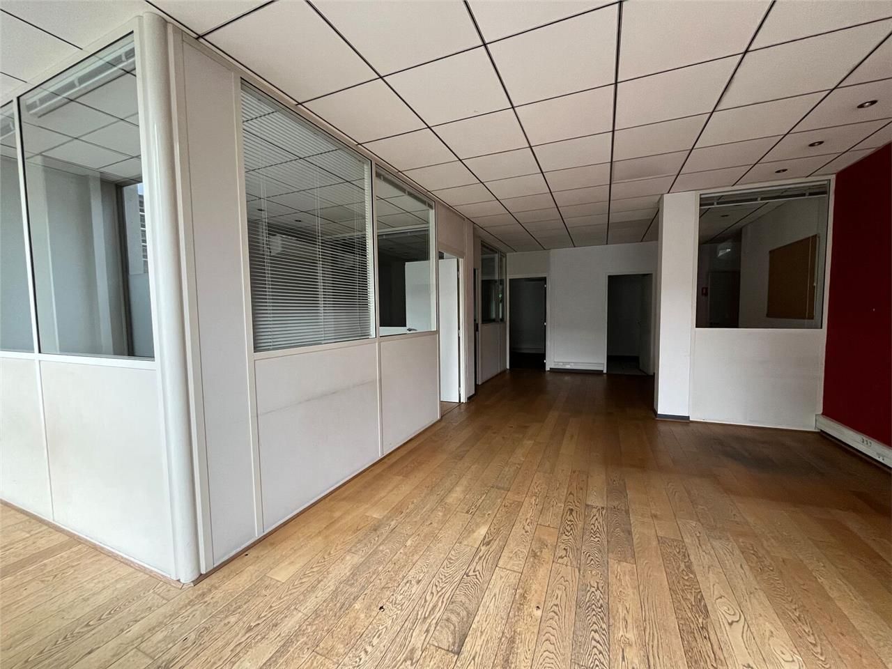 Savills Lyon vous propose à la location des burea