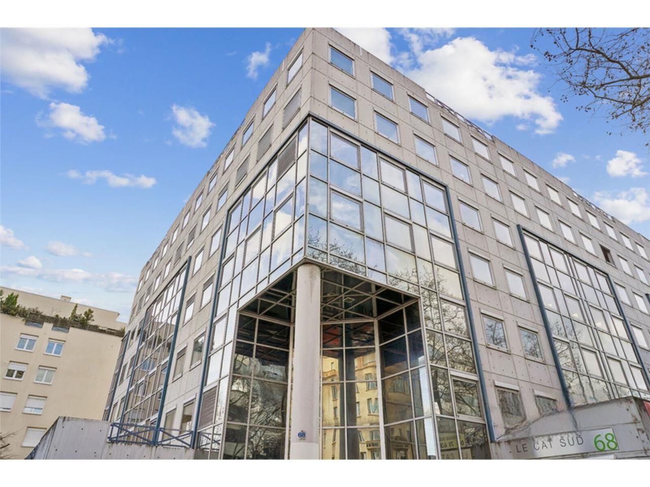 Savills vous propose à la location deux plateaux 