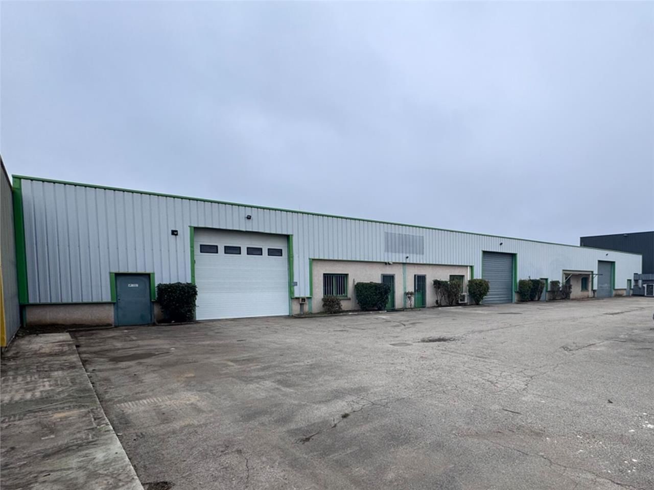 Savills vous propose une opportunité rare : un bâ