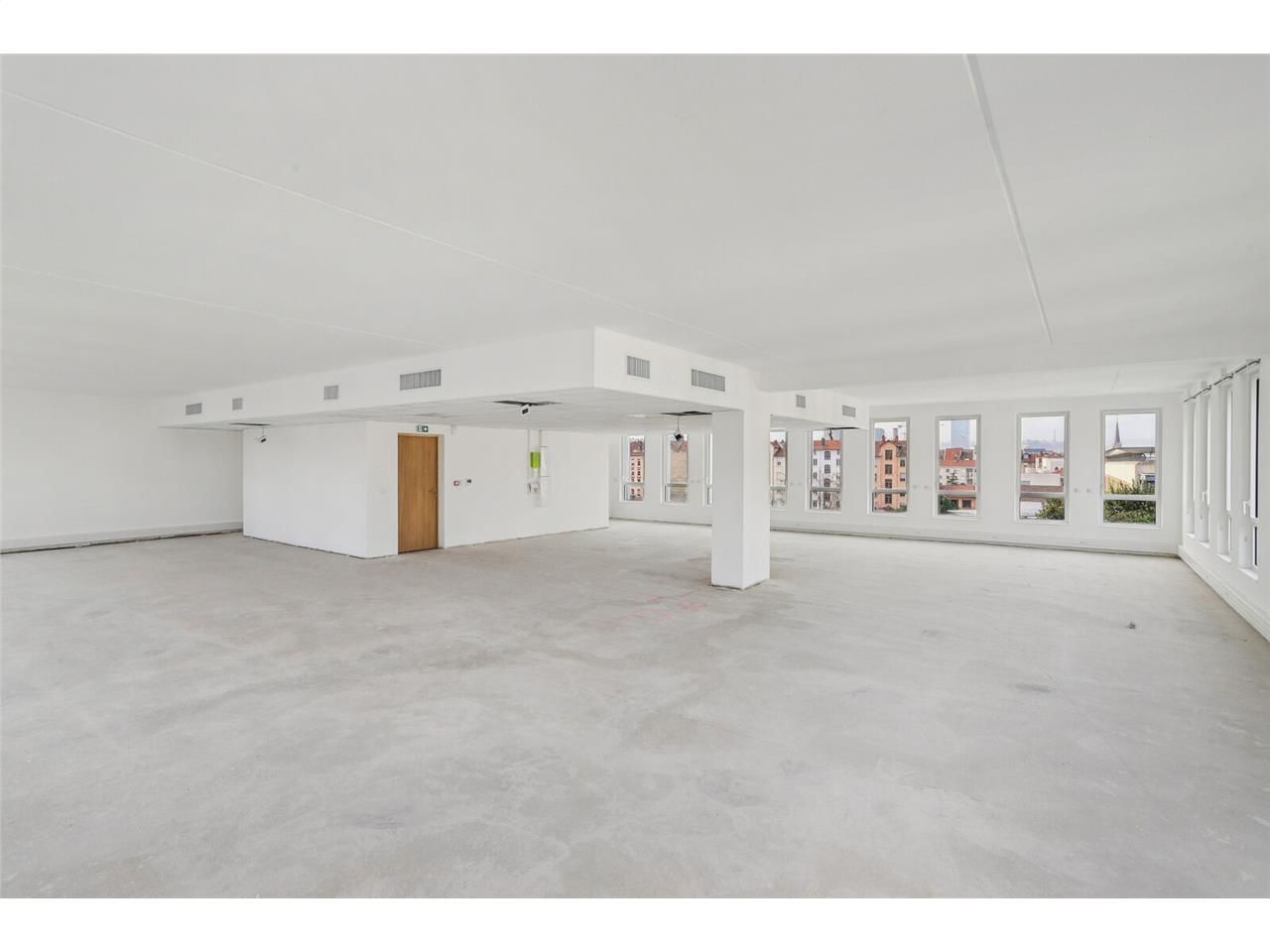 Savills vous propose plusieurs surfaces de bureau