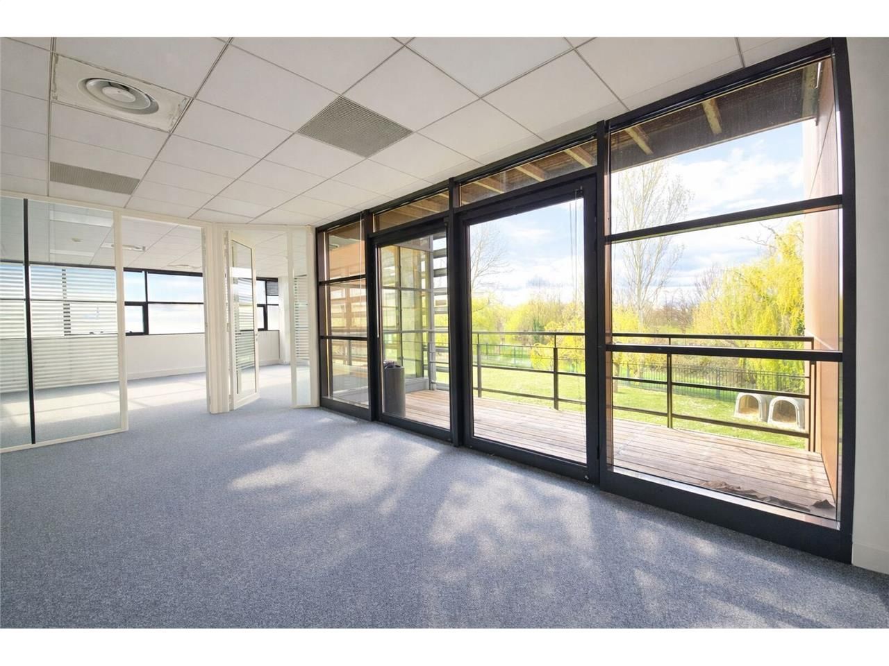 Au coeur du parc technologique de Saint-Priest, S