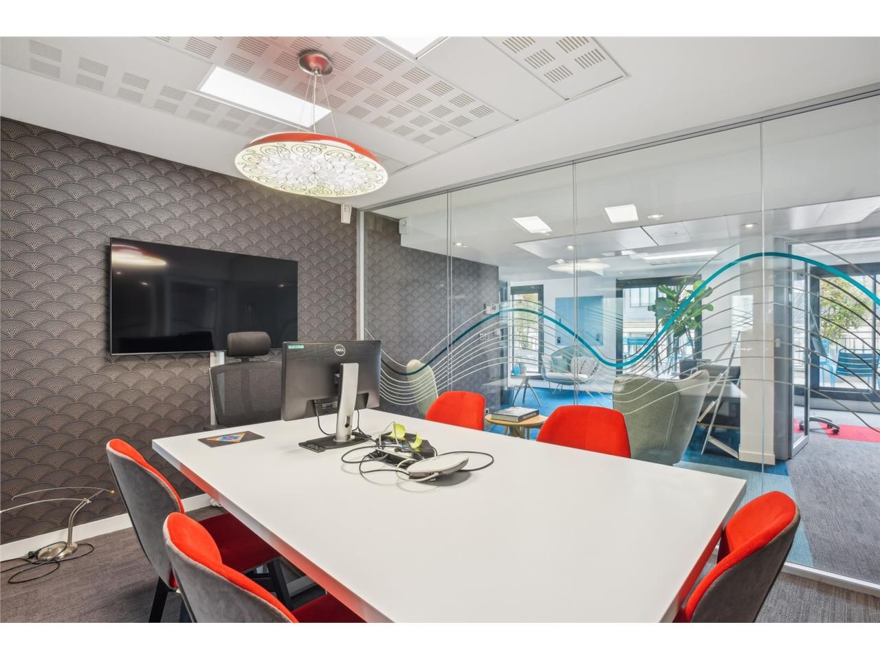 Savills vous propose à la location un plateau de 