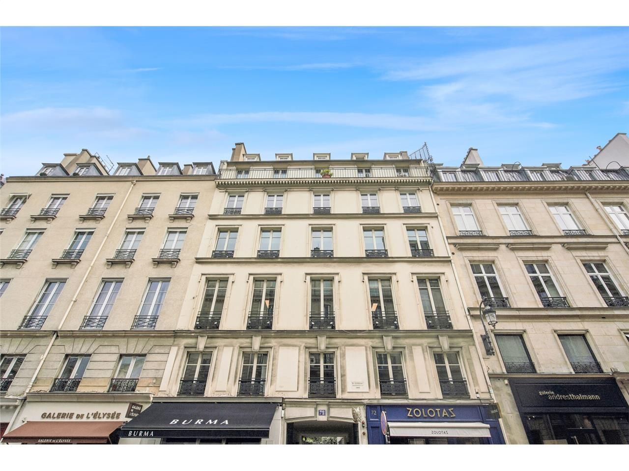 Savills vous propose un plateau de bureaux de 93 