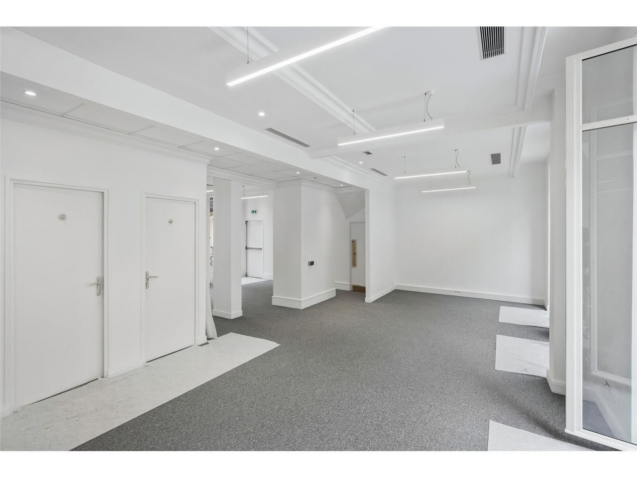 Savills vous propose un plateau de bureaux de 93 