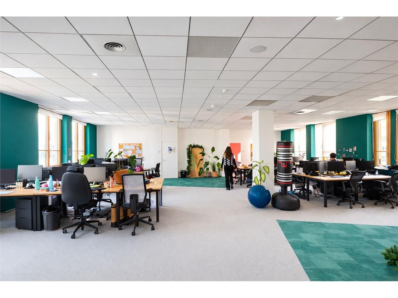 À proximité immédiate des Brotteaux et du QCA de 