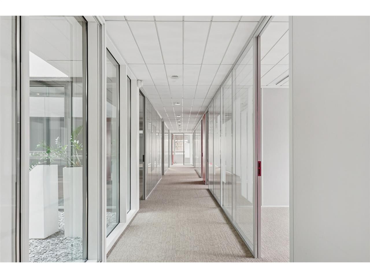 Savills vous propose à la location une surface to