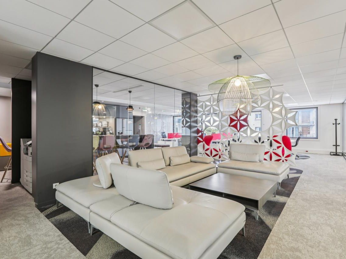 758 m² pour ce bureaux en location à Charenton le pont