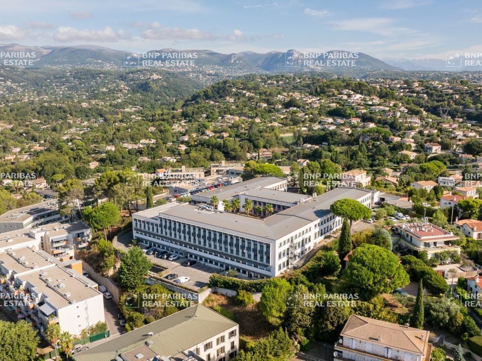 Location Bureaux 407 m² non divisibles 06800 Cagnes-sur-mer