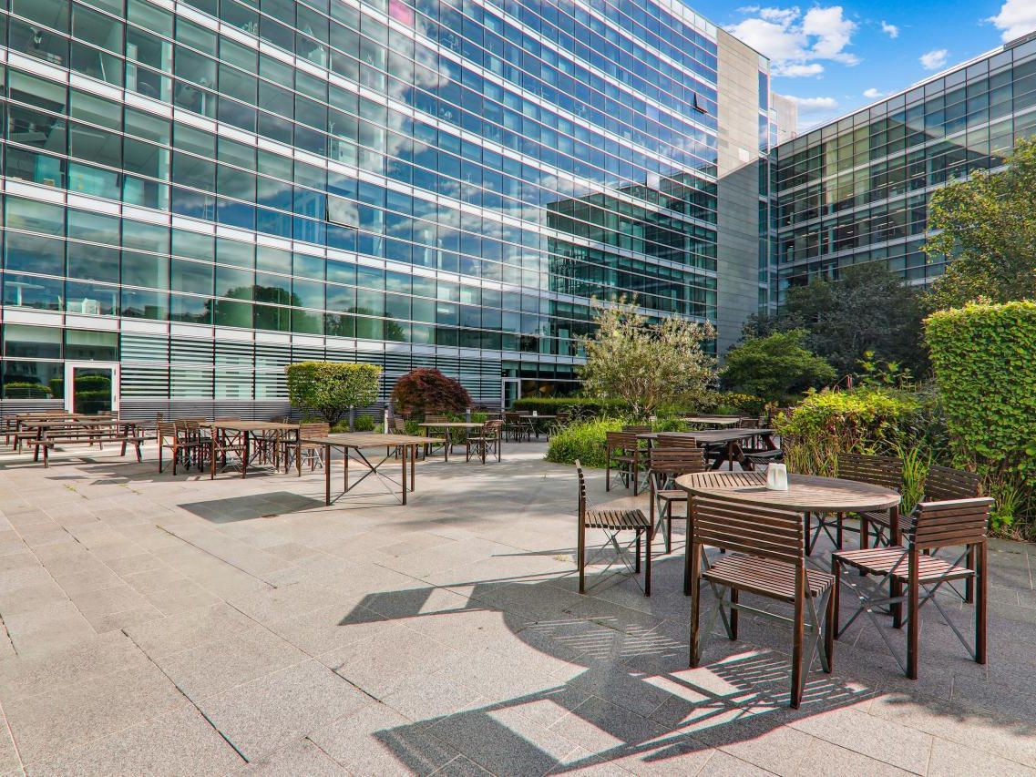 Location Bureaux 4816 m² divisibles 92500 Rueil-malmaison