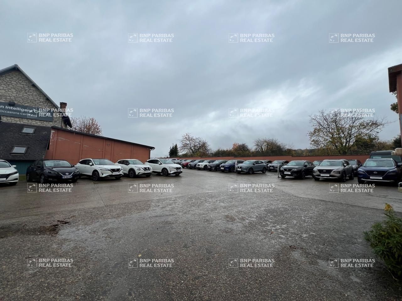 350 m² pour ce activité en location à Orgeval