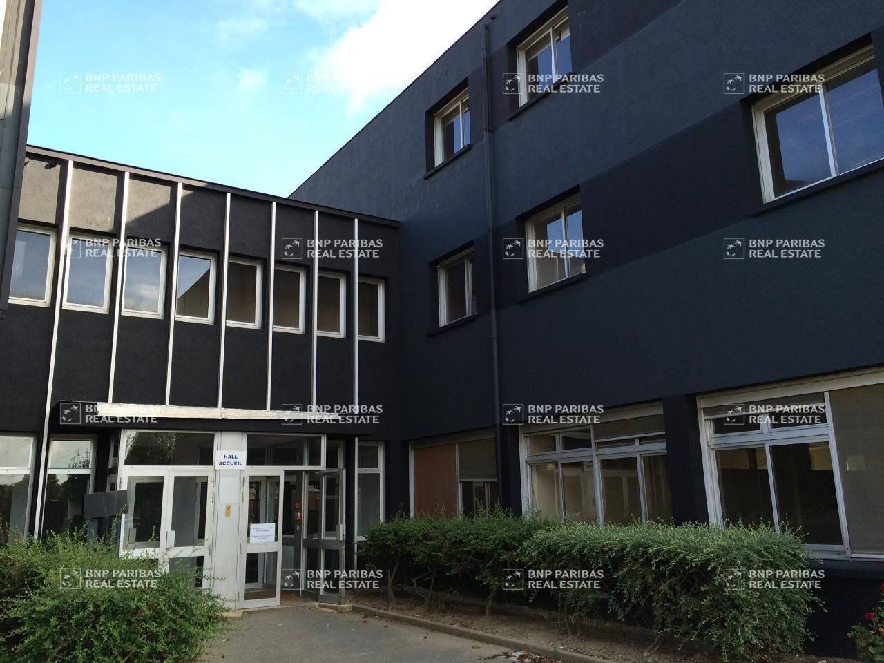 Location Bureaux 1837.02 m² divisibles 35000 Rennes