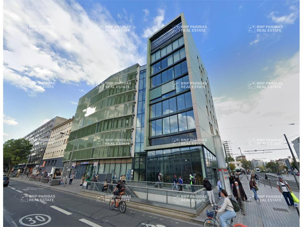 Location Bureaux 1698 m² divisibles 69007 Lyon