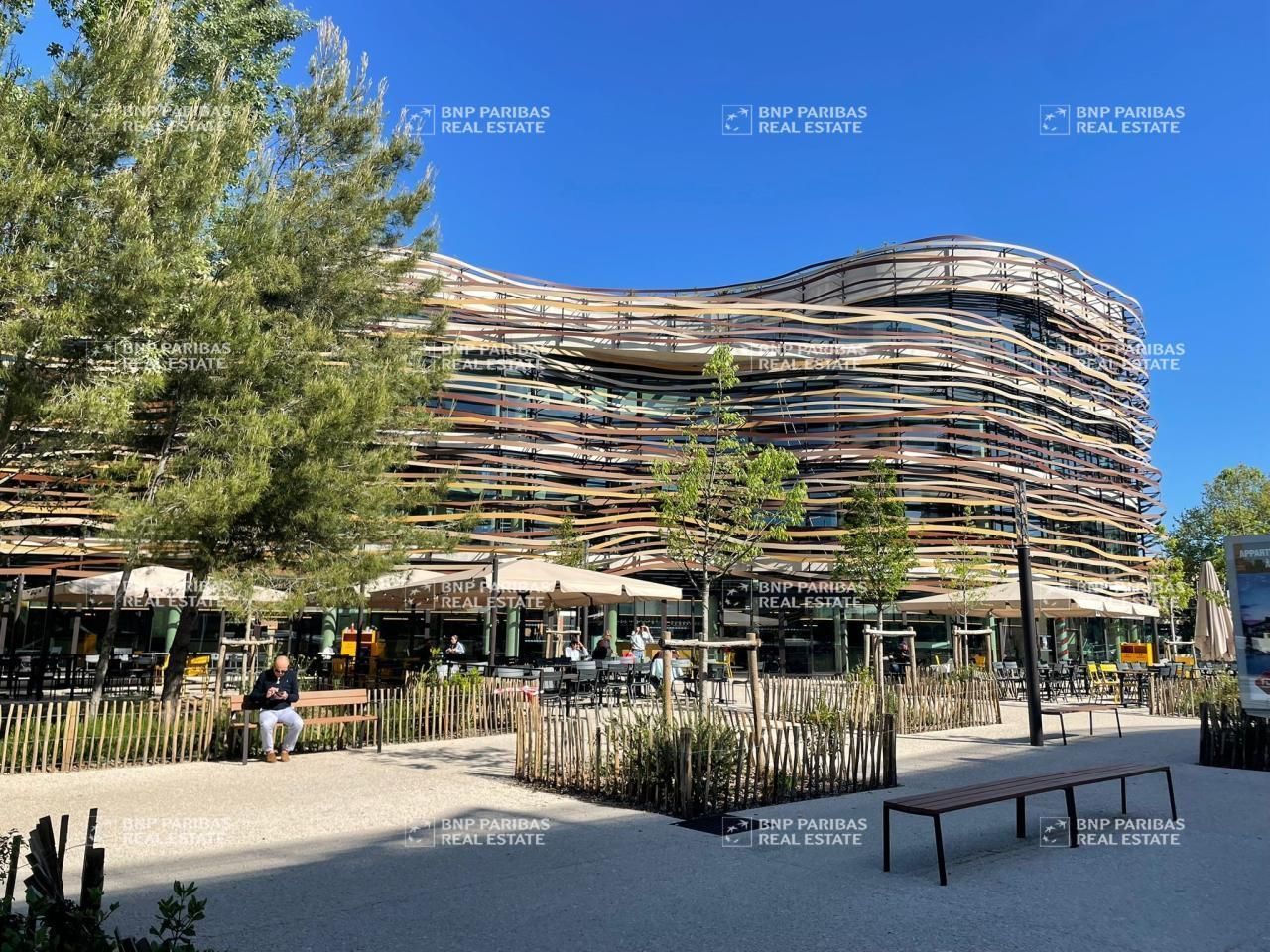 1387 m² pour ce bureaux en vente à Saint-jean-de-védas