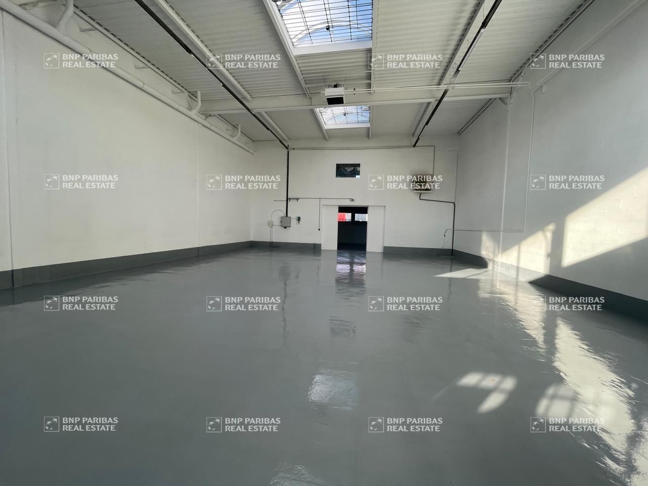 Location PME-PMI 478 m² non divisibles 94380 Bonneuil-sur-marne