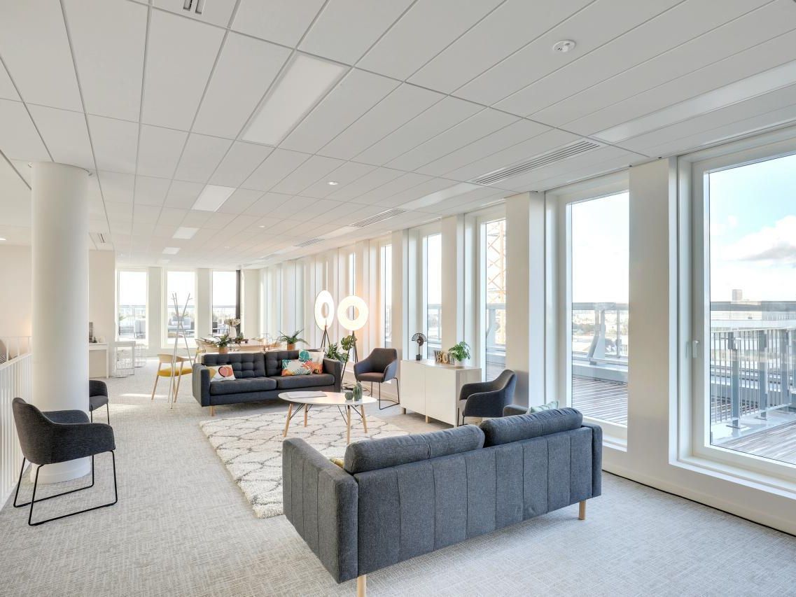 7058 m² pour ce bureaux en location à Bagneux