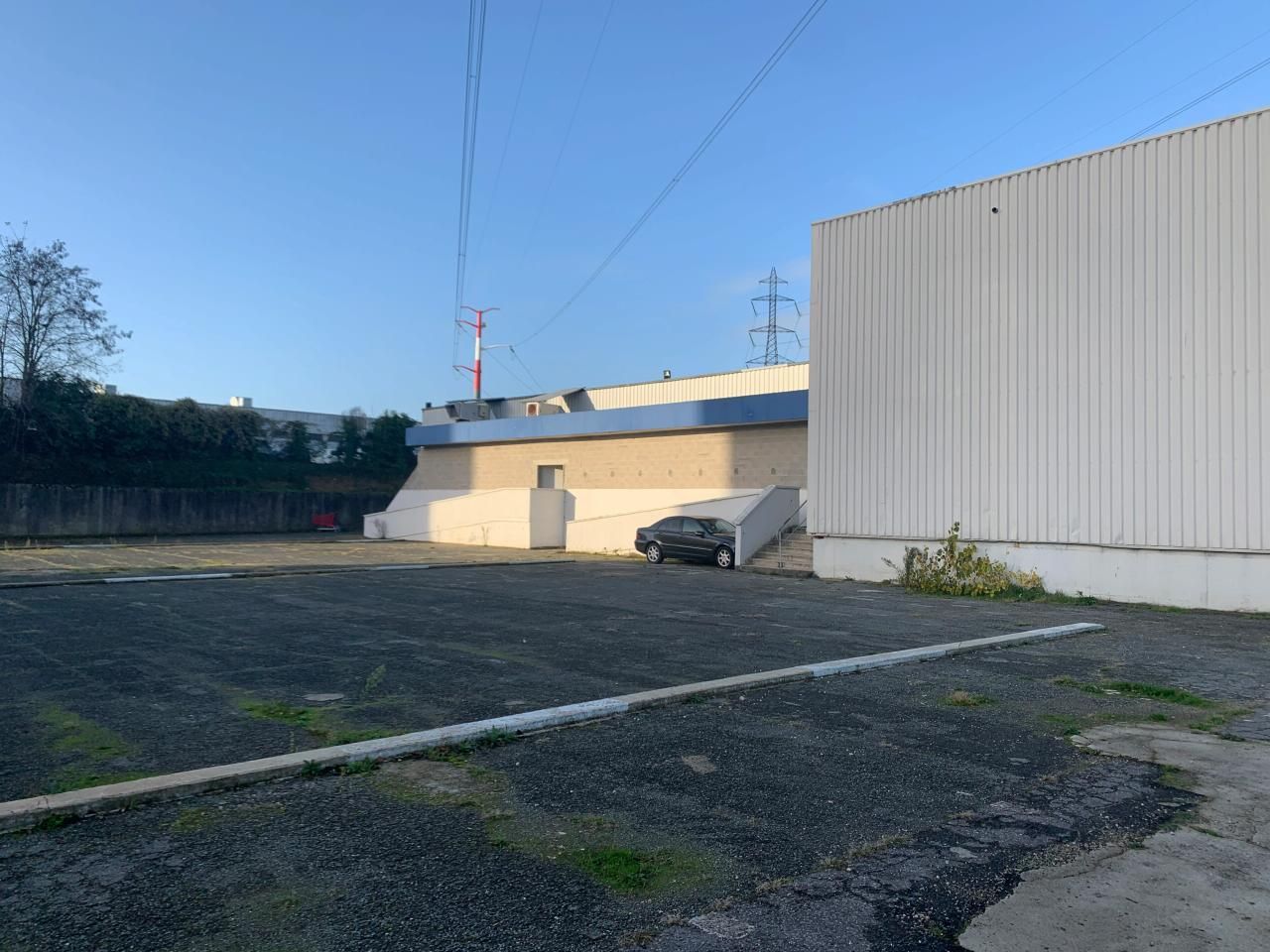 4521 m² pour ce activité en location à Osny