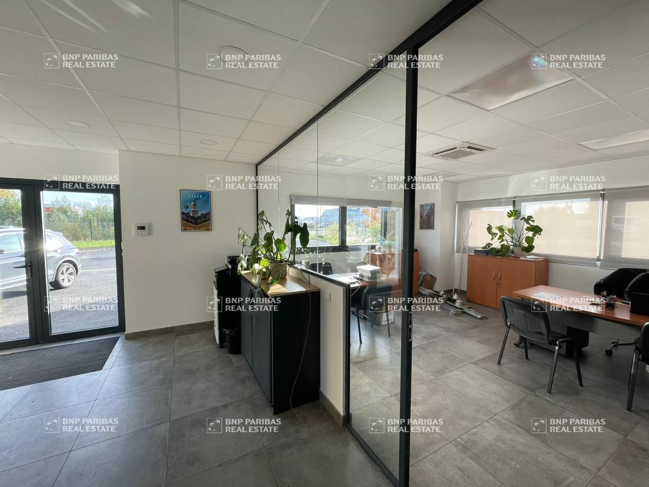 650 m² pour ce activité en location à Herlies