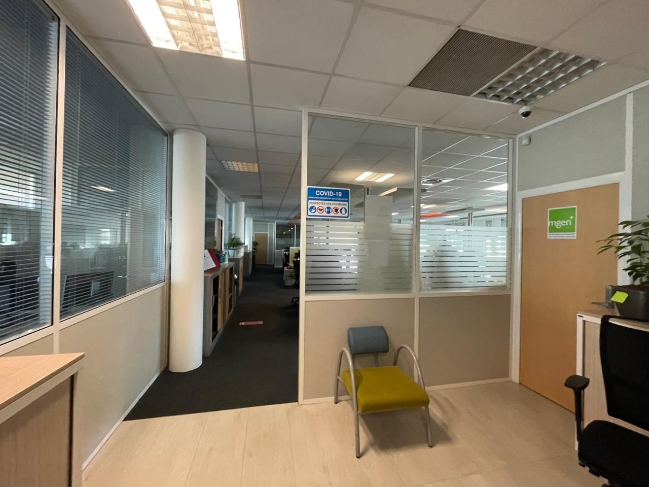 1901 m² pour ce bureaux en location à Bordeaux