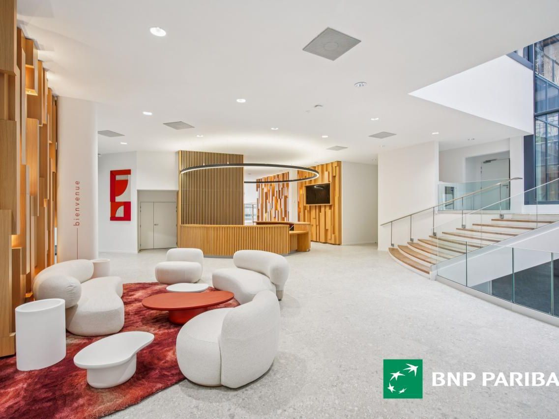 17285 m² pour ce bureaux en location à Paris