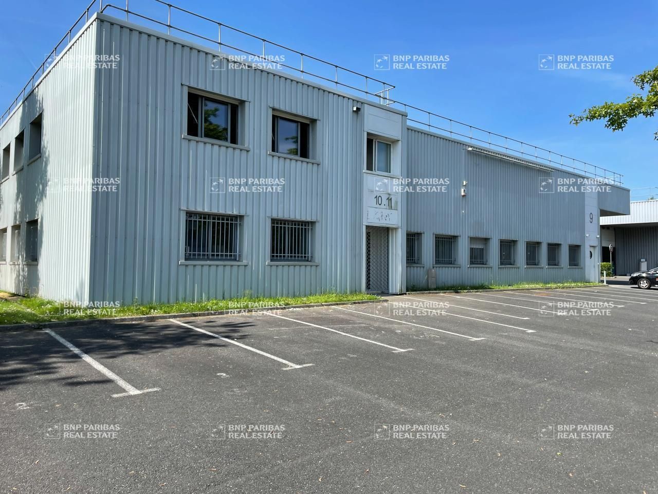 1578 m² pour ce activité en location à Saint-herblain