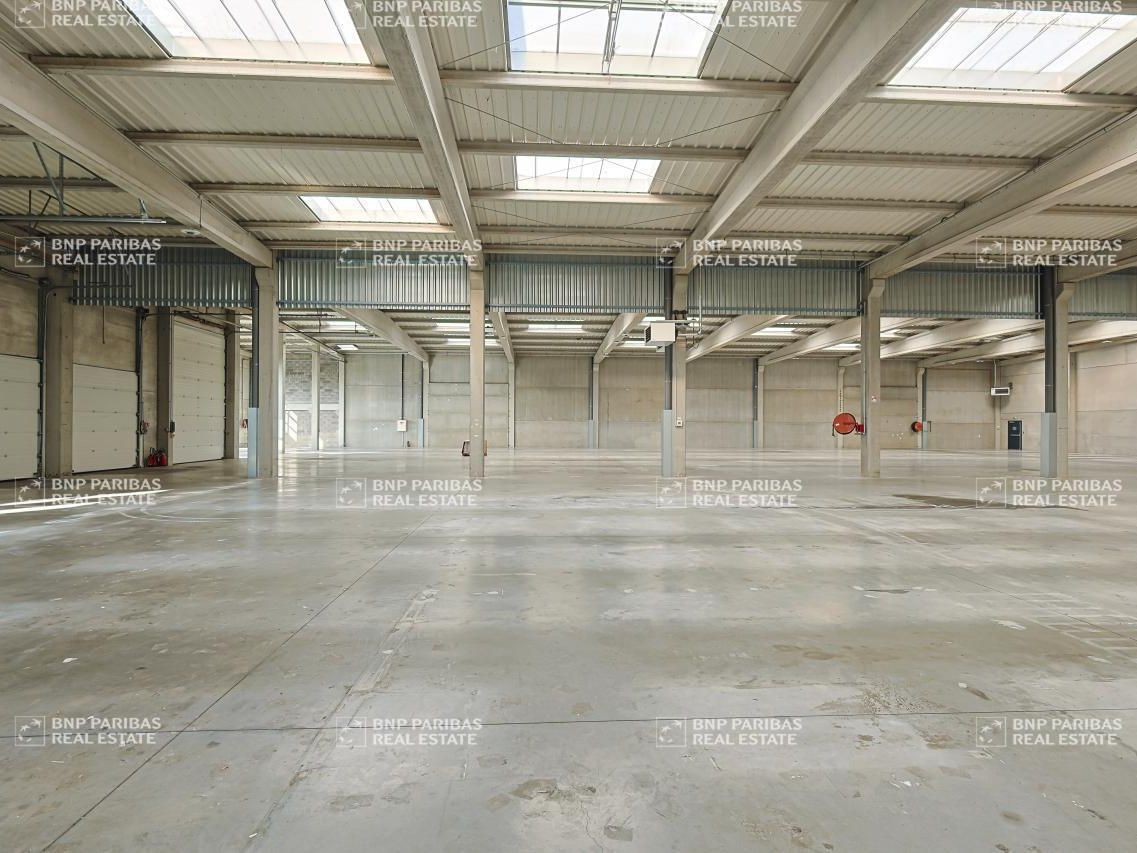 2663 m² pour ce activité en location à Saint-andré-lez-lille