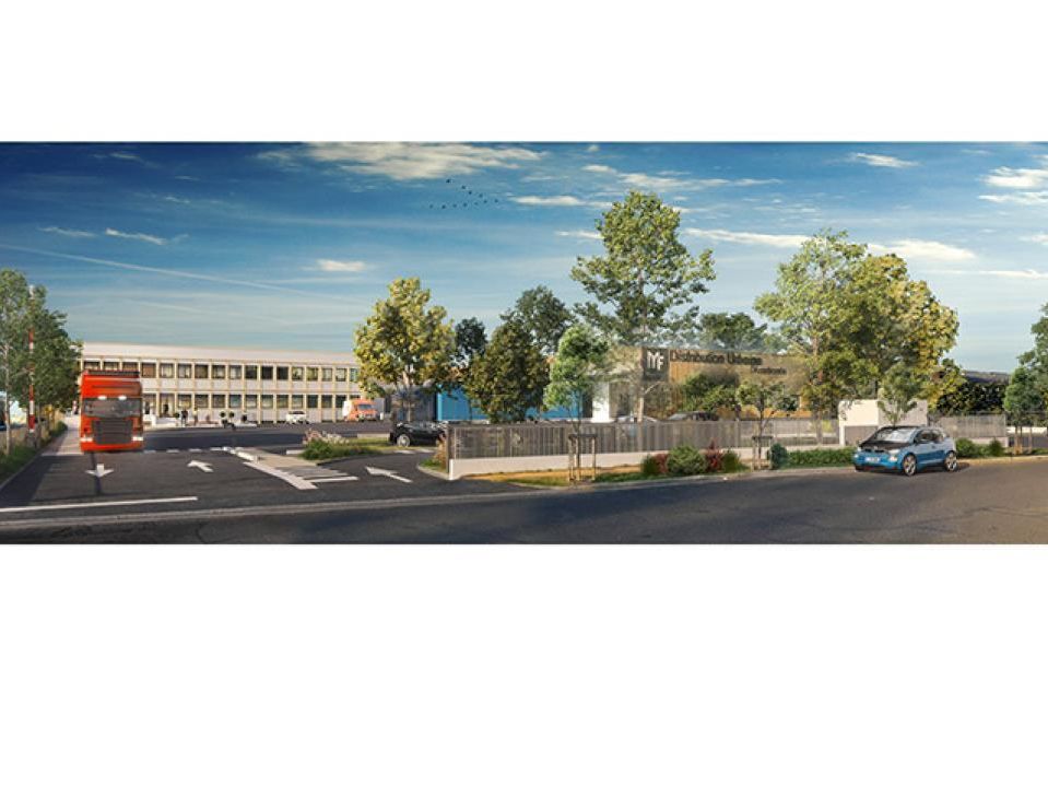 8497 m² pour ce activité en location à Caluire et cuire