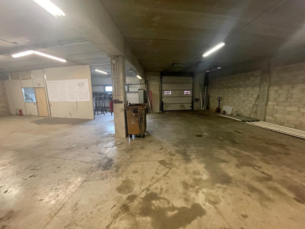 Vente PME-PMI 522 m² non divisibles 93240 Stains