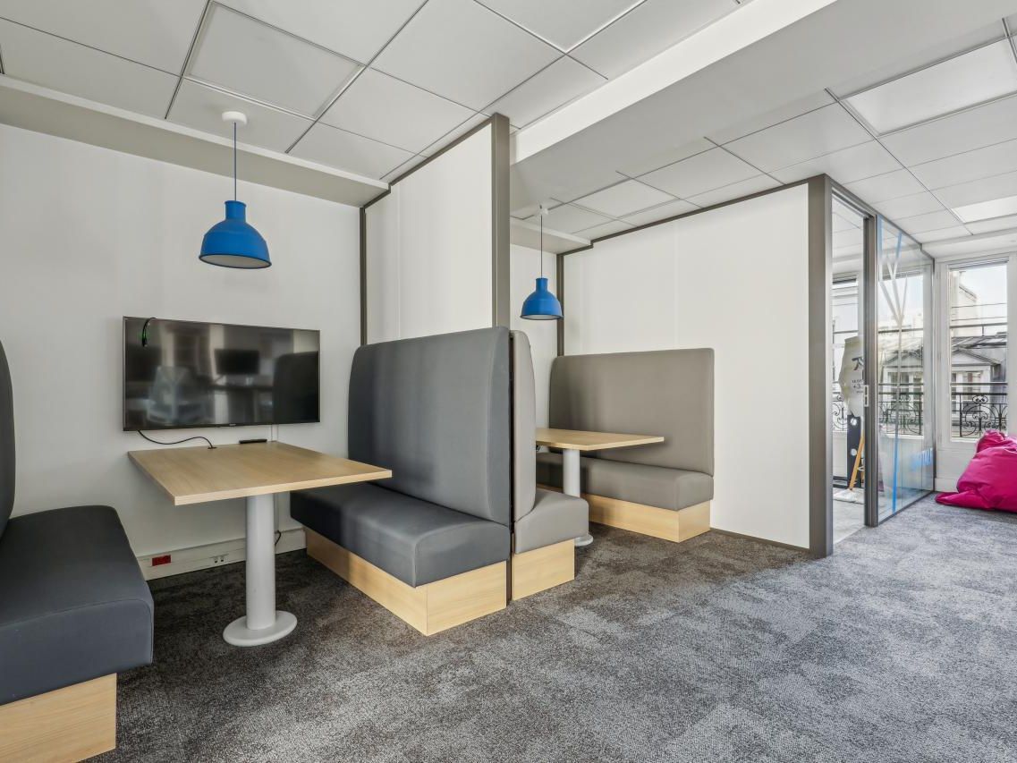2273.82 m² pour ce bureaux en location à Paris