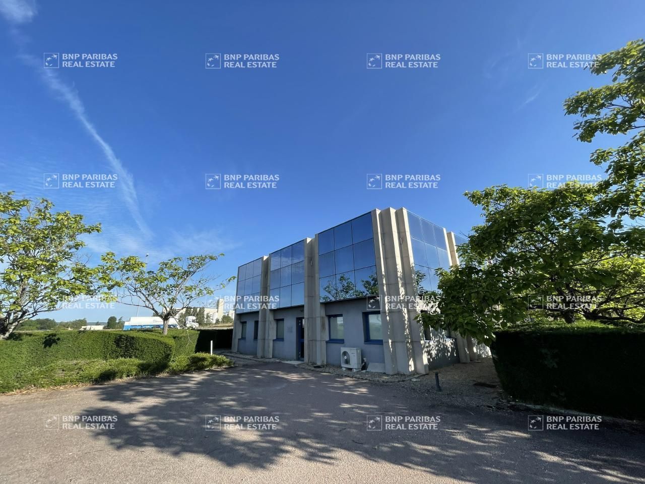 Location Bureaux 500.5 m² non divisibles 21200 Beaune