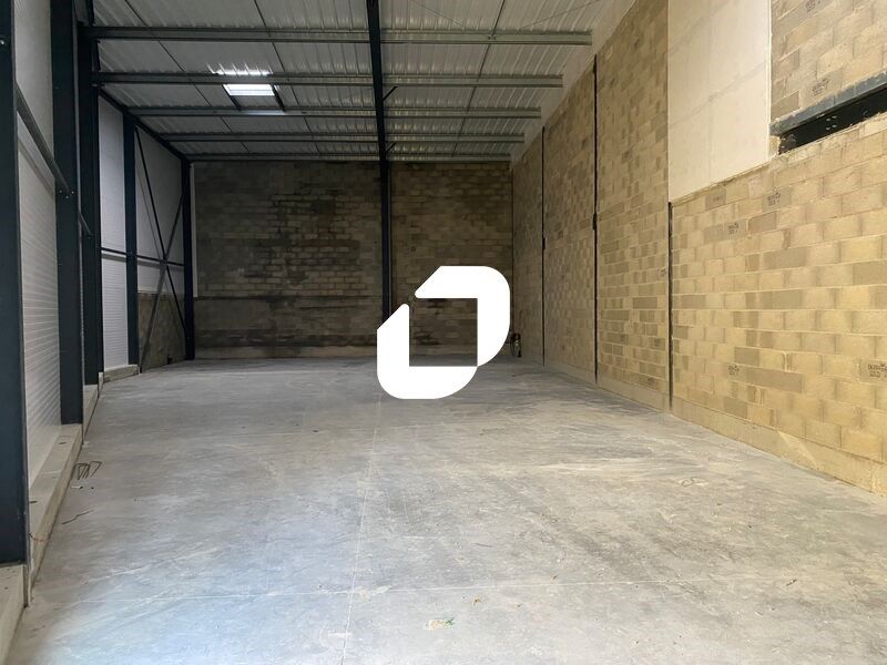 Au coeur de la dynamique zone d'activités du Merc