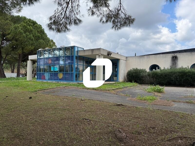 Bureaux de 773 m² divisibles à partir de 318 m² à